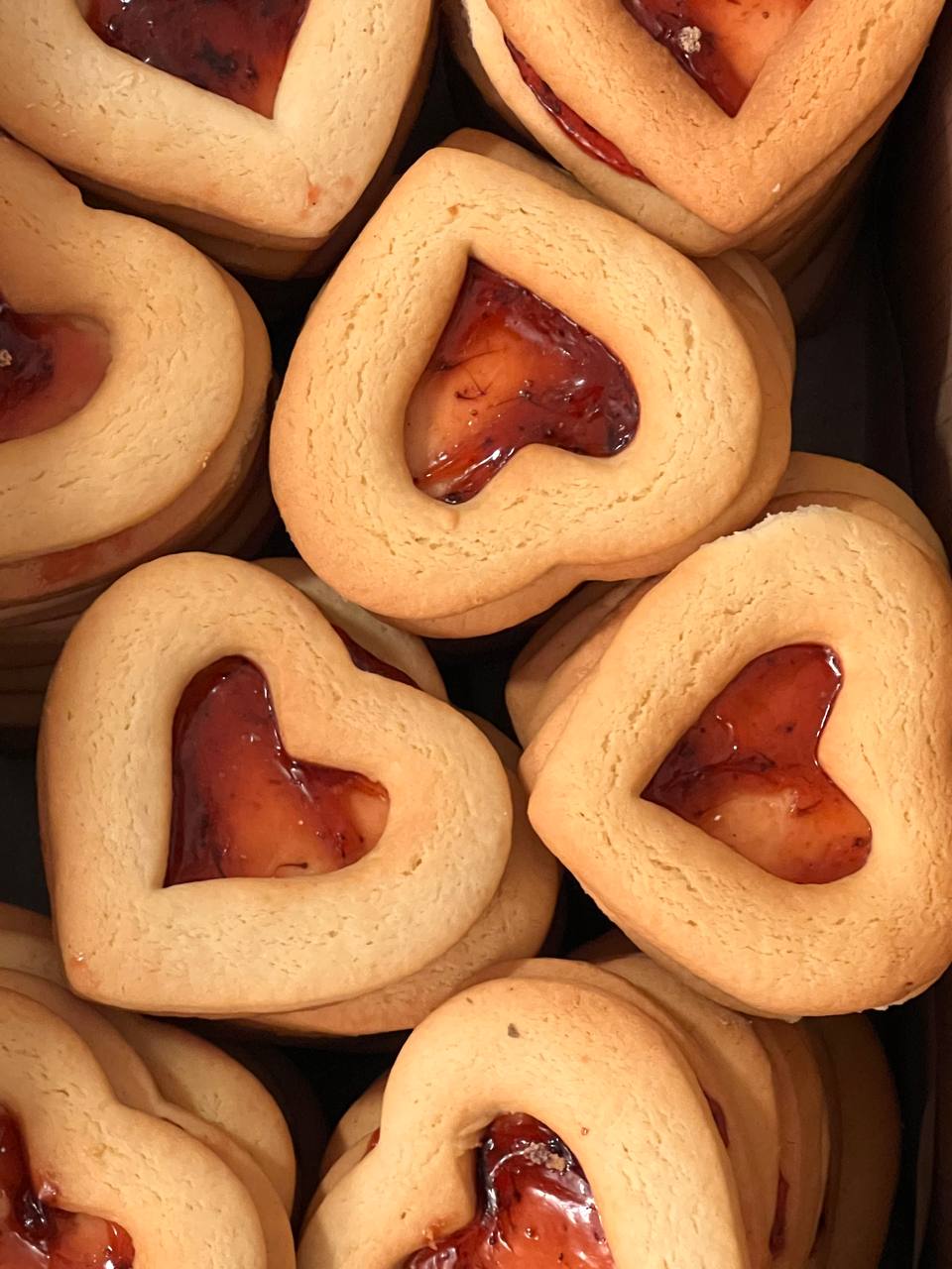 Cookies with strawberry jam - heart